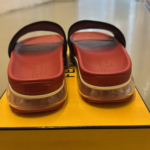 FENDI Fiend Roma Amor black red leather air sole slides sandals - Picture 4 of 8